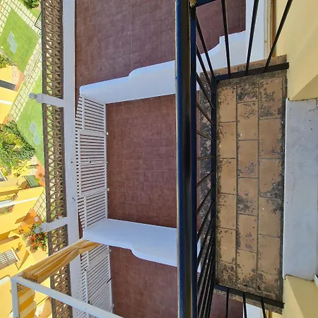 Duplex Apartment *